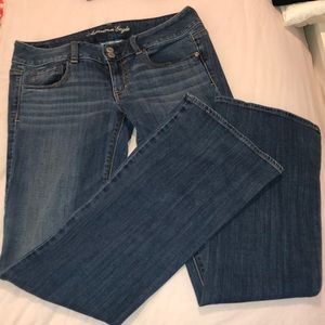 American Eagle super-stretch Artist style jeans.